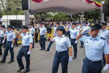 Con patriotismo puro, los caleños acompañaron a la Fuerza  Pública en el Desfile de la Independencia