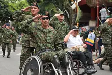 Con patriotismo puro, los caleños acompañaron a la Fuerza  Pública en el Desfile de la Independencia