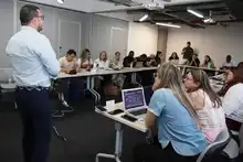 Alcaldía promueve el control social del liderazgo juvenil sobre proyectos de ‘Invertir para crecer’ e incentiva el uso del monitor ‘Pa’ que veás’