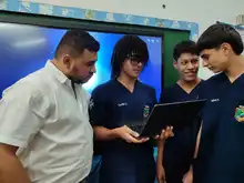 Más de 1200 equipos tecnológicos fueron entregados a las diferentes instituciones educativas de Cali