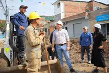 Aquí late la salsa, la moda y el progreso: comerciantes del Barrio Obrero celebran avance de su renovación urbana