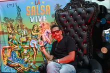 Función de La salsa vive, del caleño Juan Carvajal, en la Plaza de Cayzedo 
