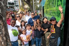 El bus turístico abre sus puertas a grandes y pequeños