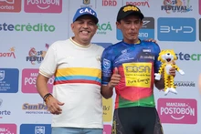 Yonathan Eugenio, mejor extranjero de la etapa 7 de la Vuelta a Colombia, se llevó la camiseta de la Alcaldía de Cali