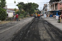 Alcaldía de Alejandro Eder inicia obras de rehabilitación vial en inmediaciones del Hospital Carlos Holmes Trujillo