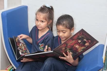 La nueva Biblioteca Escolar El faro de las ideas Ilumina el futuro educativo en la IEO Villa del Sur