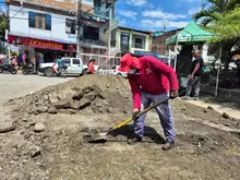 En un 2x3, las vías principales de la comuna 13 se recuperan gracias a la Alcaldía de Cali