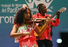 El Petronio Álvarez 2025 abrió sus concursos con una fiesta de música y tradición que encantaron a miles de personas