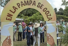 Las pampas del Pacífico: el jardín de la memoria en el ‘Petronio Álvarez 2025’