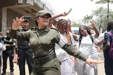 La Policía también goza: la orquesta ‘La Misma Ley’ le pone sabor y seguridad al Petronio Álvarez