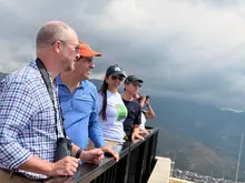 Cali fortalece sus alianzas internacionales con la visita de Audubon y  Americas Flyways Initiative al Ecoparque Cristo Rey