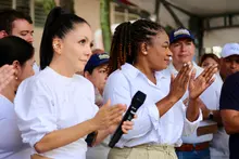 B288  Una jornada de reconciliación y alegría se vivió en la Comuna 11 durante la Feria de Servicios ‘Volvamos a mi Cali Bella’