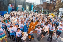 El ‘Plogging por Cali’ unió a 500 personas en una jornada de civismo y limpieza 