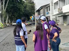 La Alcaldía de Cali dispuso de más de 30 profesionales sicosociales para brindar apoyo y acompañamiento emocional a familias afectadas por el atentado