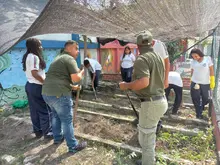 Estudiantes, docentes y comunidad se unen para embellecer la I.E. Técnico Industrial Pedro Antonio Molina en su aniversario 47