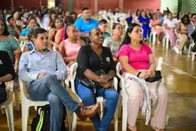 350 emprendedores caleños se forman en economía solidaria y crean la red RESO