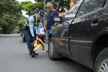 Así va la estrategia de los cepos vehiculares por mal estacionamiento en Cali