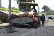 Avanzan obras de la Secretaría de Infraestructura en la  zona  afectada por el atentado del pasado jueves 21 de agosto. 