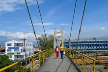 Se inicia el proceso de recuperación y mantenimiento de puentes peatonales en las comunas 7 y 17