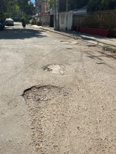 Comuna 18 saldrá del abandono; este 2025 la Alcaldía Eder pavimentará 10 tramos viales críticos solicitados por la ciudadanía