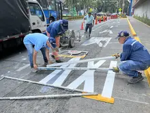 Movilidad estableció 74 pistas para el abordaje de taxis en Cali