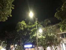 Modernización del alumbrado público transforma la vida nocturna y el  comercio en la avenida Sexta