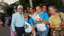 Caleños reclamaron sus pines en el Parque del Avión y están listos para la ‘Carrera La Isla RUN 4.2K’ 