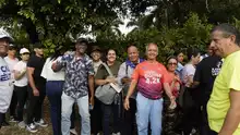 Caleños reclamaron sus pines en el Parque del Avión y están listos para la ‘Carrera La Isla RUN 4.2K’ 