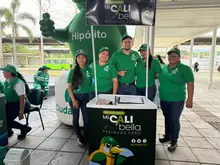 La Uaesp se sumó a los 10 años del MIO Cable con limpieza, pedagogía  y embellecimiento en la Comuna 20