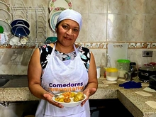 En lo alto de Siloé, un mirador de esperanza florece a través de un comedor comunitario 