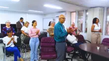 Cali le abre sus puertas a nueve extranjeros que formalizan su ciudadanía colombiana