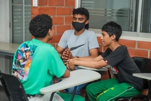 ‘En la Buena’: la historia de un mediador que construye paz en la Comuna 18
