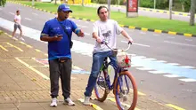 ‘Bici-doctores’: salvavidas en las vías de Cali