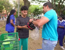 ‘Bici-doctores’: salvavidas en las vías de Cali