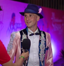 Un bailarín suizo en el ‘Festival Mundial de Salsa’: Jonas se unió a la  fiesta en Cali
