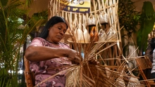 De Guapi a Cali: la historia de Rosa Imelda, artesana que teje  tradición y biodiversidad en cada canasta