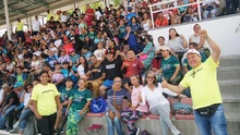 Con masiva convocatoria, caleños le madrugaron a la entrega de pines para la ‘Carrera Río RUN 5K’