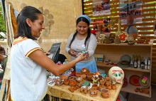 Mujeres emprendedoras de Colombia y México tejen saberes en el Circuito de la Biodiversidad de Cali