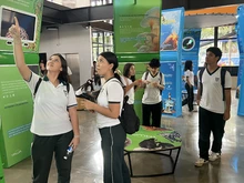 Inspirando a futuros científicos, los alumnos de la Normal Superior  Farallones vuelan al planetario Yawa