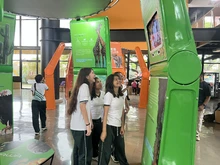 Inspirando a futuros científicos, los alumnos de la Normal Superior  Farallones vuelan al planetario Yawa