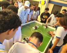 Las Instituciones Educativas Oficiales de Cali (IEO) vibraron con el tercer torneo intercolegiado de robótica