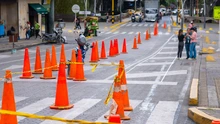 Avanza la implementación de 1,2 kilómetros de nueva ciclo-banda en la  calle octava