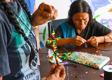 Tejer vidas: una labor desde Samaritanos de la Calle