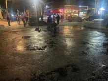 Tramo vial crítico del barrio Santa Mónica Popular fue recuperado por la cuadrilla nocturna de la Secretaría de Infraestructura