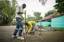 En marcha la renovación de la cancha múltiple del polideportivo Quintas del Refugio