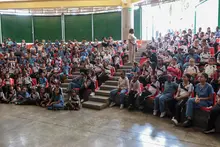 Cali se llenó de versos: más de 2.400 personas participaron en talleres, recitales y diálogos poéticos del Festival Internacional de Poesía