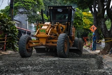 Avanzan obras de rehabilitación vial en la carrera 65: mejora la  movilidad en el sur de Cali