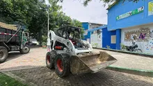 Avanza la reestructuración total de cancha múltiple en el barrio Poblado 2