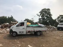  residuos de construcción y demolición en la Estación de Transferencia de la 50