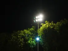 De la oscuridad al deporte: Alcaldía recupera cancha de San Carlos y avanza en la modernización del alumbrado público
